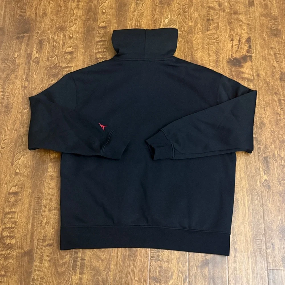 Jordan Multi Sport Chimney Black Graphic Hoodie Size L